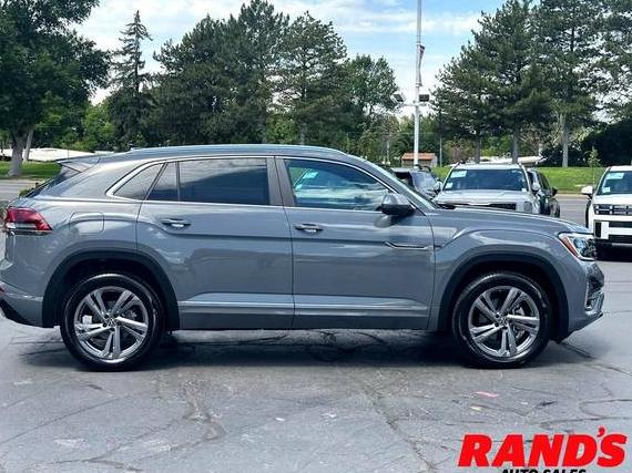 VOLKSWAGEN ATLAS CROSS SPORT 4MOTION 2024 1V2AE2CA7RC243885 image VOLKSWAGEN ATLAS CROSS SPORT 4MOTION 2024 1V2AE2CA7RC243885 image